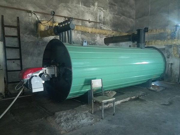 瀝青導(dǎo)熱油鍋爐實(shí)拍